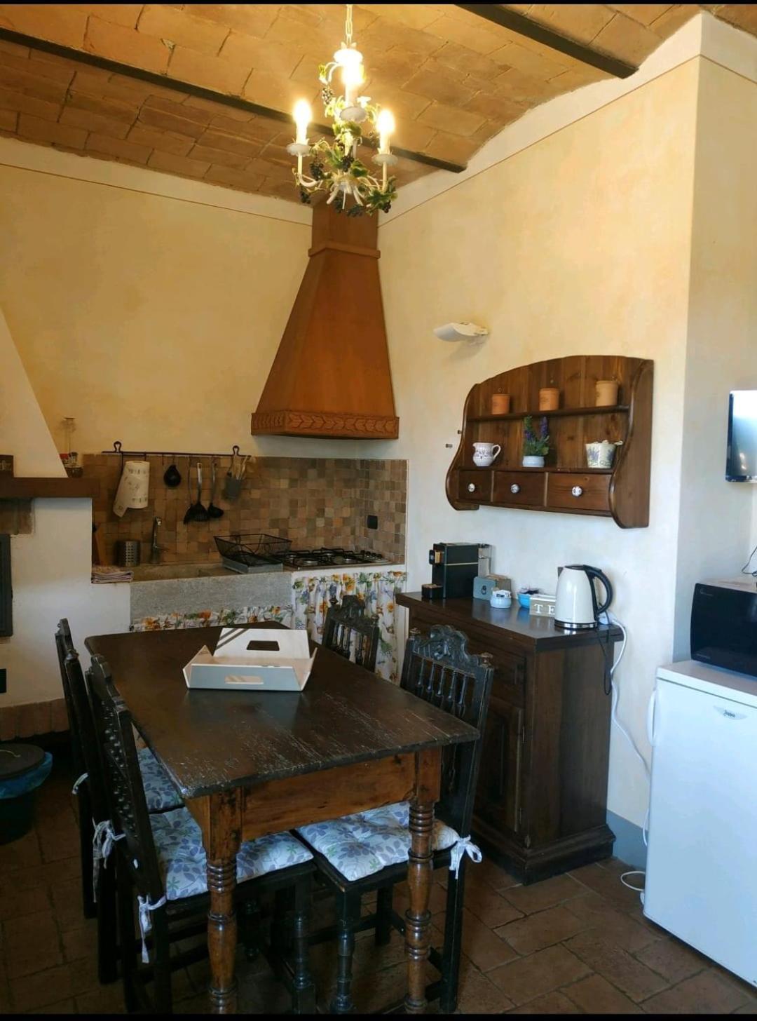 Agriturismo La Provenca 끼안챠노테르메 외부 사진